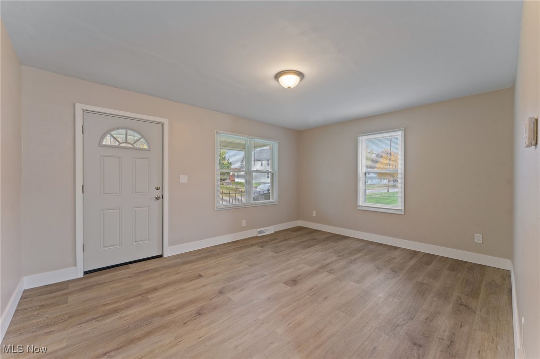 103 Gladstone Street Campbell OH 44405