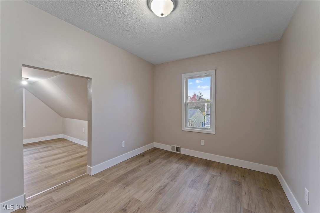 103 Gladstone Street Campbell OH 44405