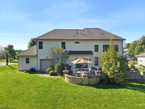 2200 Hunting Valley Lane Streetsboro OH 44241