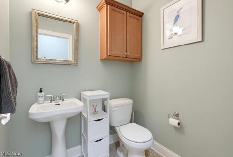2200 Hunting Valley Lane Streetsboro OH 44241
