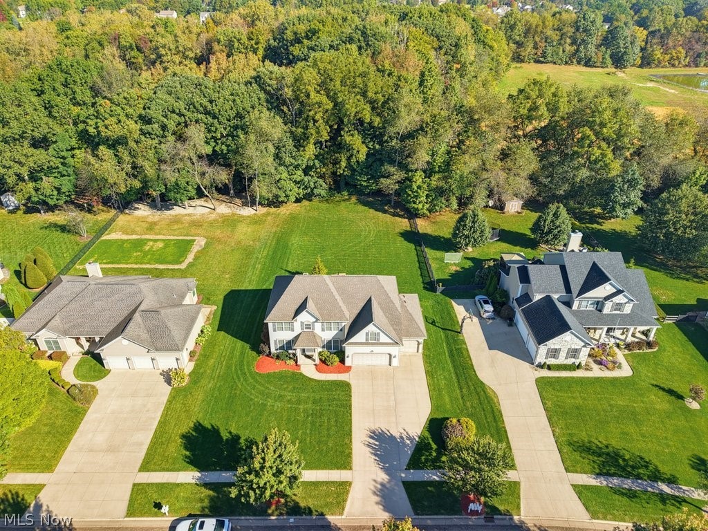 2200 Hunting Valley Lane Streetsboro OH 44241