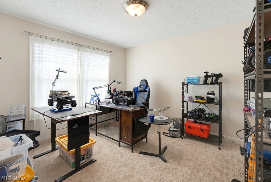 2200 Hunting Valley Lane Streetsboro OH 44241