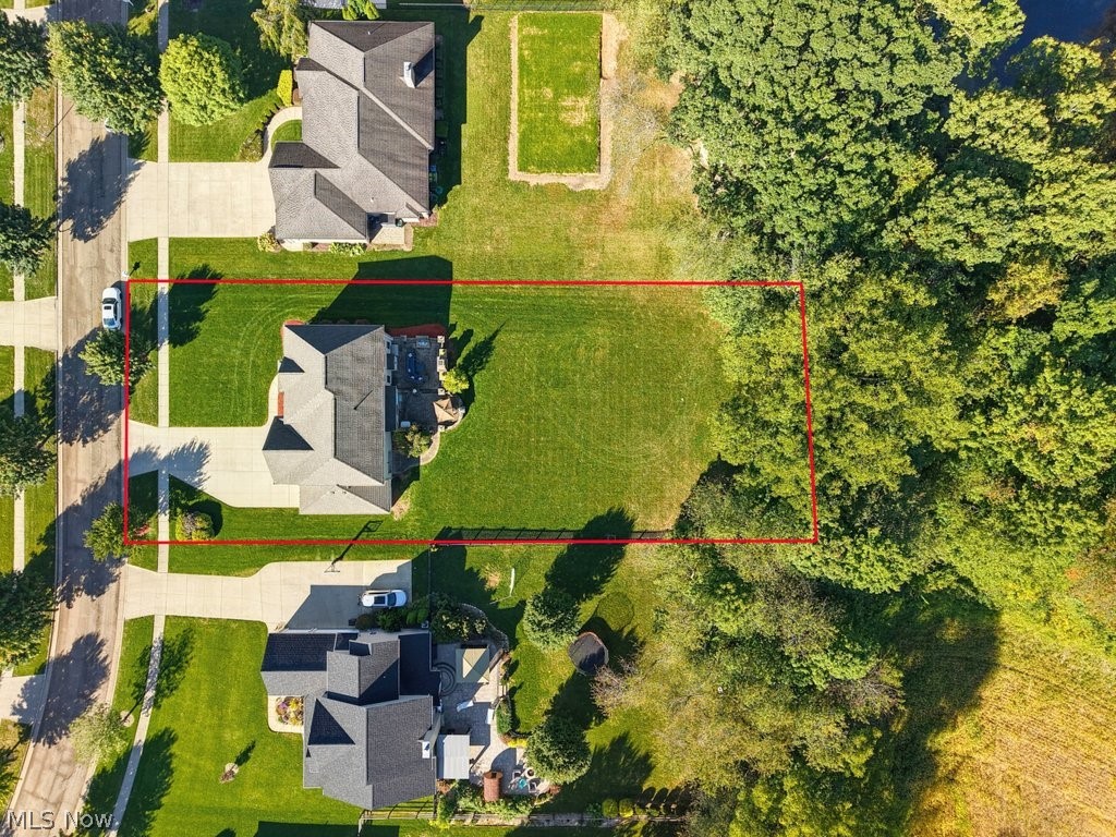 2200 Hunting Valley Lane Streetsboro OH 44241