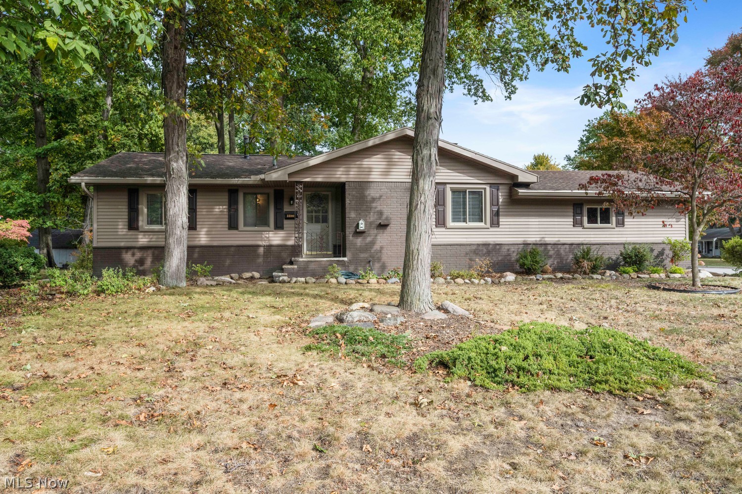 Avon Lake OH, 33100 Redwood Boulevard