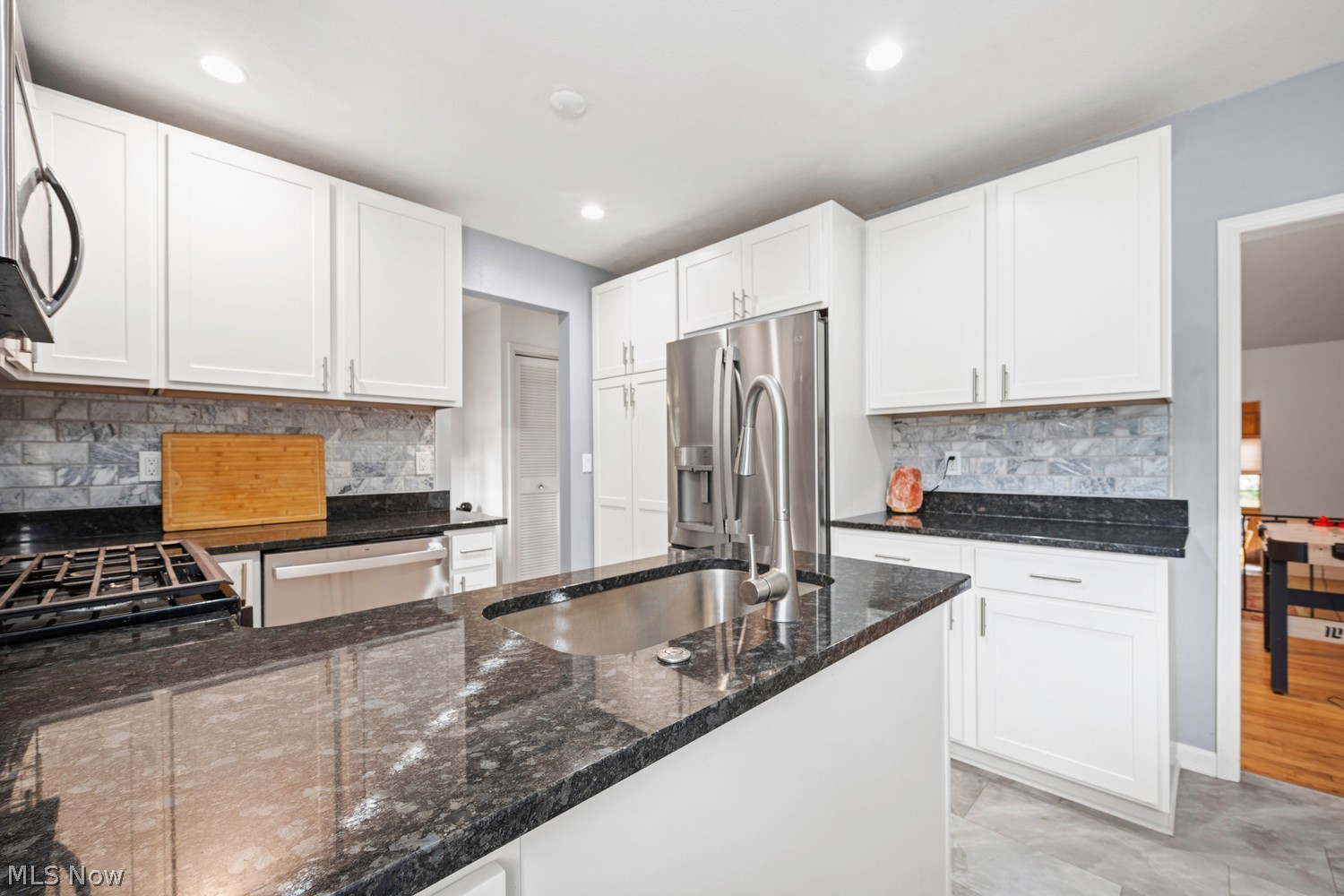 33100 Redwood Boulevard Avon Lake OH 44012