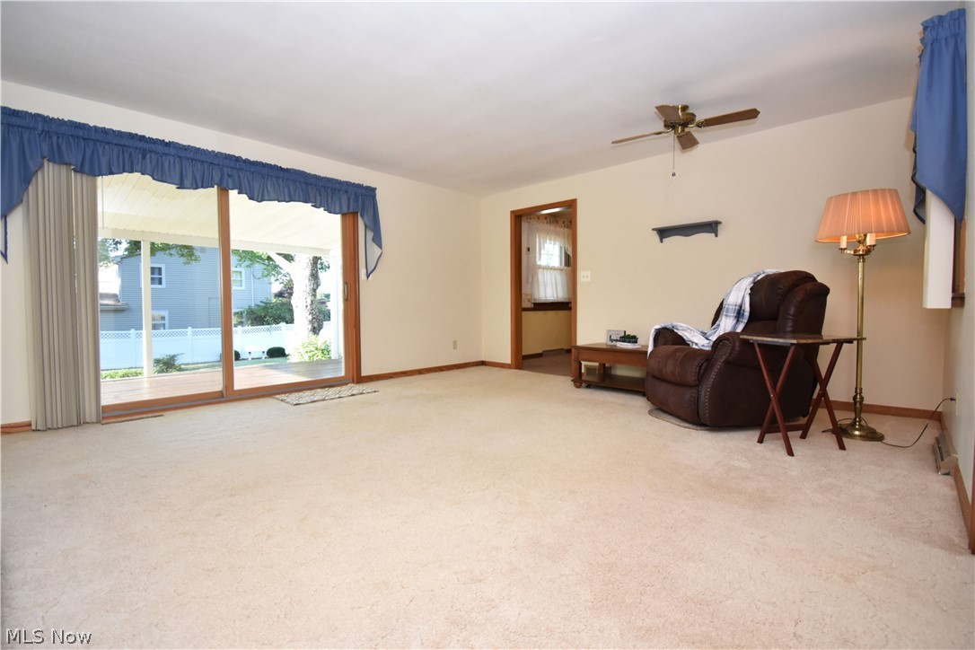1118 Palmetto Hubbard OH 44425
