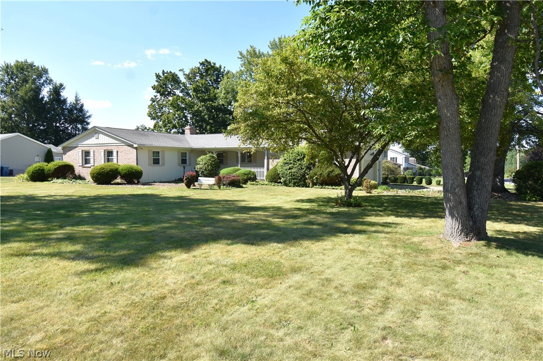 1118 Palmetto Hubbard OH 44425