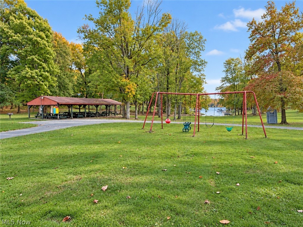 47920 Tomahawk Drive Negley OH 44441