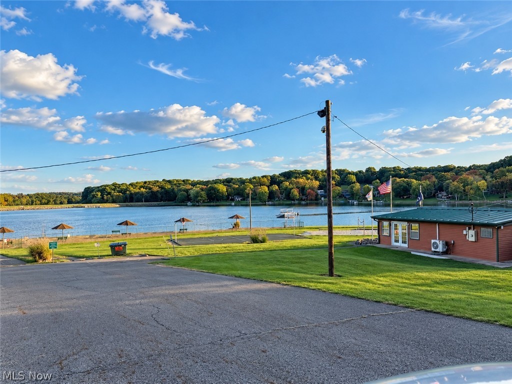 47920 Tomahawk Drive Negley OH 44441