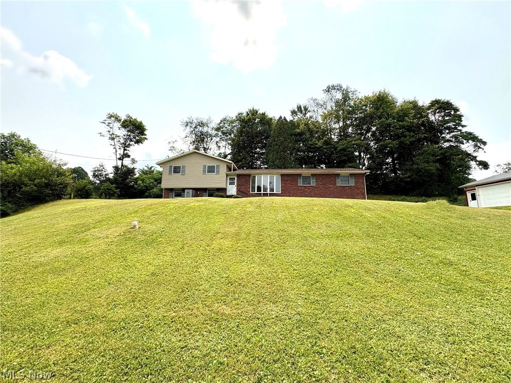 5044 Amsterdam Road SE Carrollton OH 44615