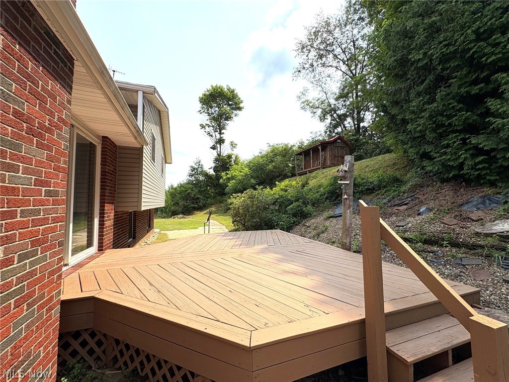 5044 Amsterdam Road SE Carrollton OH 44615