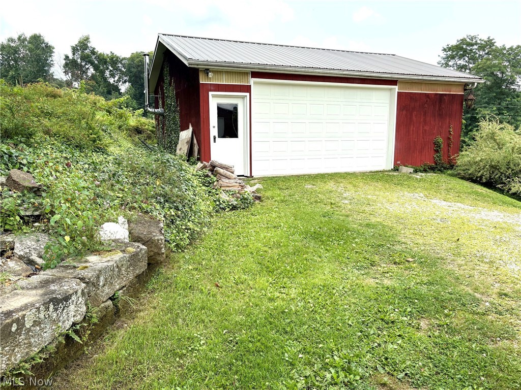 5044 Amsterdam Road SE Carrollton OH 44615
