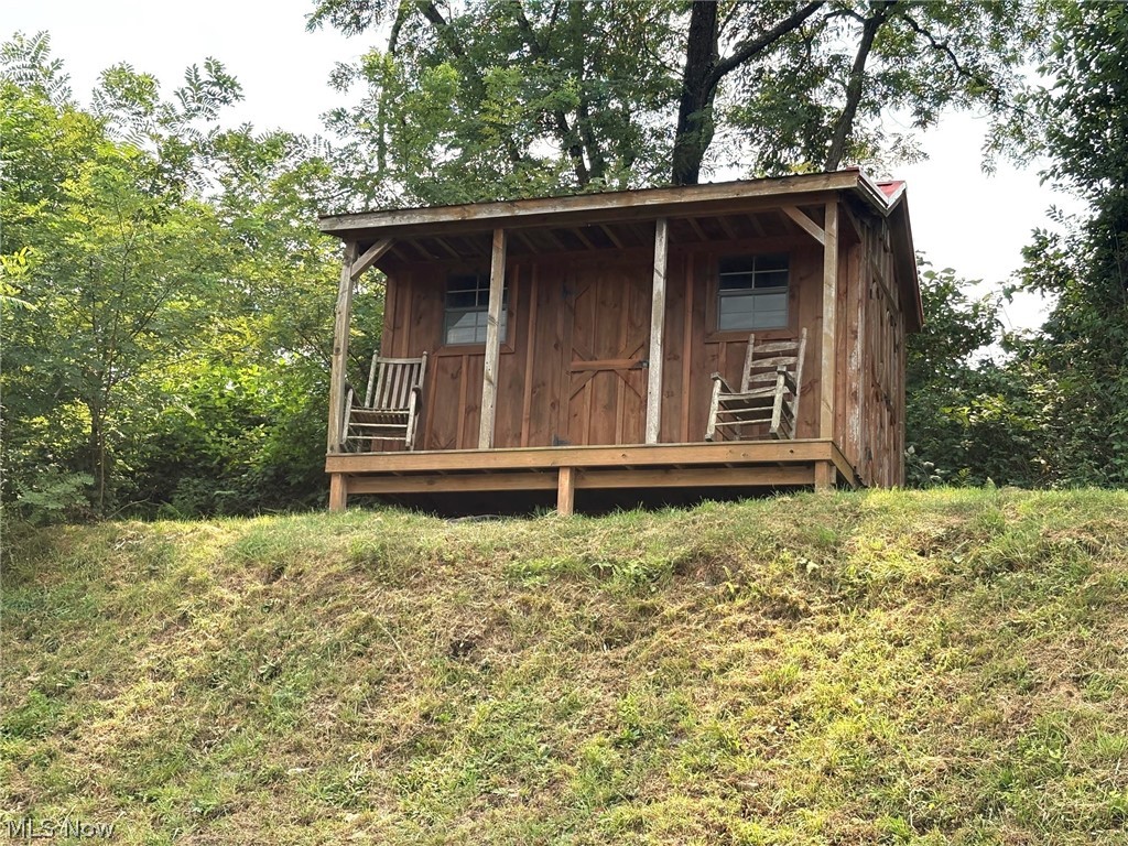 5044 Amsterdam Road SE Carrollton OH 44615