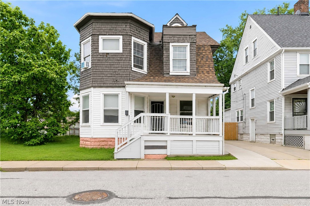 1897 E 69th Street Cleveland OH 44103