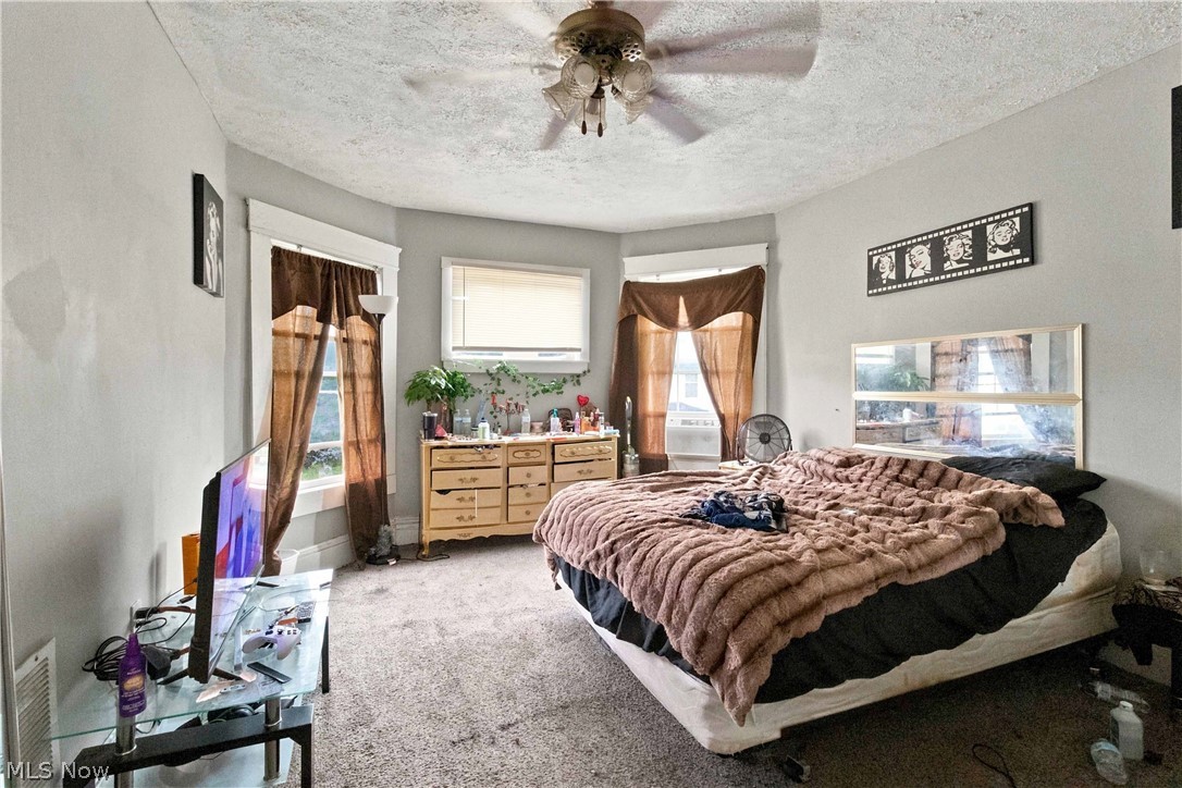 1897 E 69th Street Cleveland OH 44103
