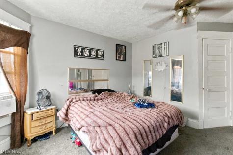 1897 E 69th Street Cleveland OH 44103