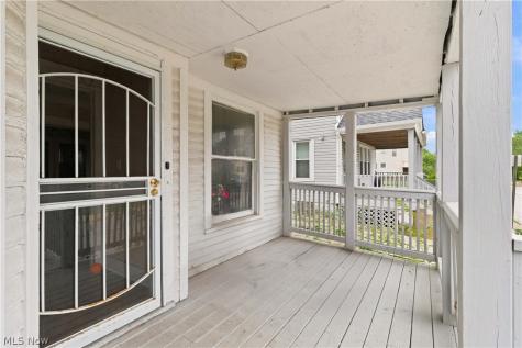 1897 E 69th Street Cleveland OH 44103