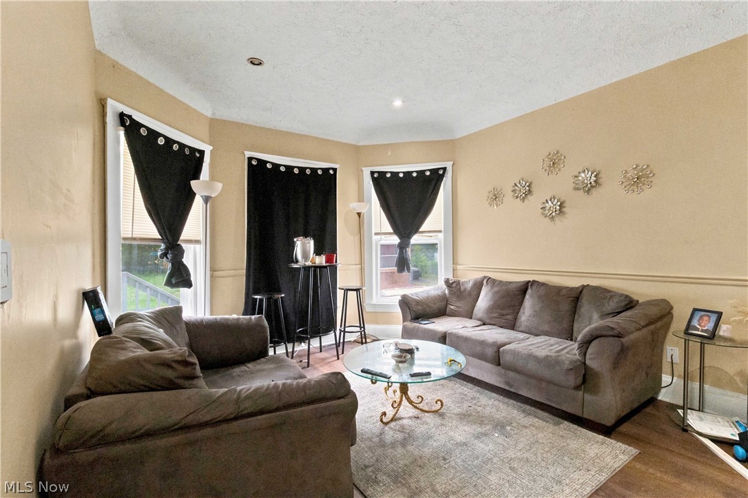 1897 E 69th Street Cleveland OH 44103
