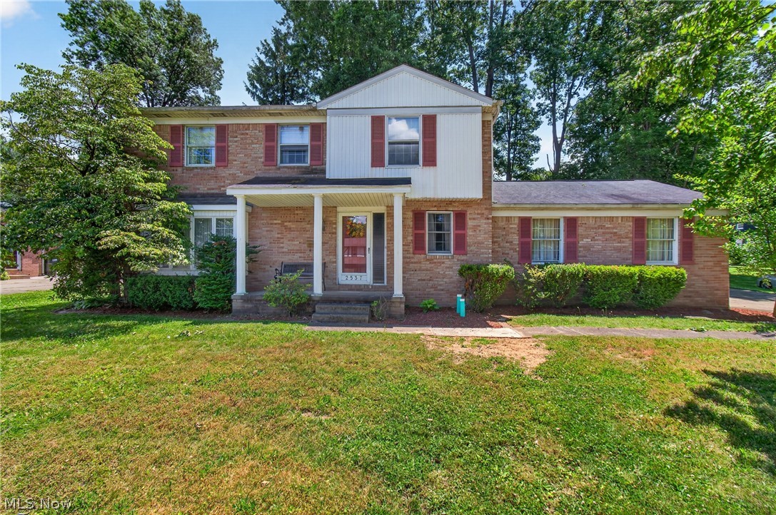 2537 Dogwood Drive NE Massillon OH 44646