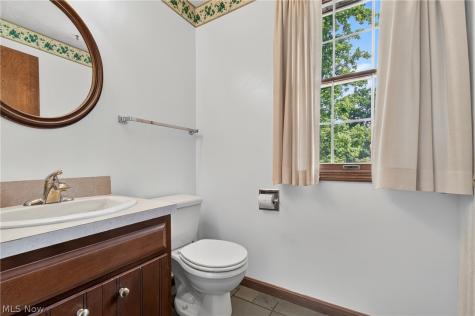 2537 Dogwood Drive NE Massillon OH 44646