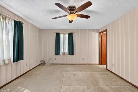 2537 Dogwood Drive NE Massillon OH 44646