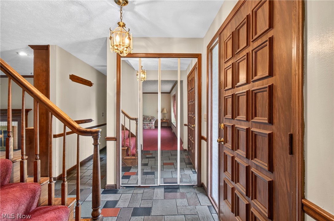 2537 Dogwood Drive NE Massillon OH 44646