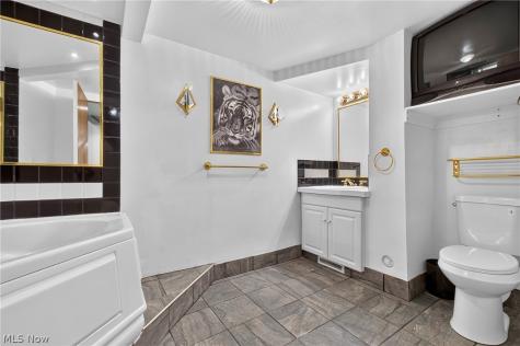 2537 Dogwood Drive NE Massillon OH 44646