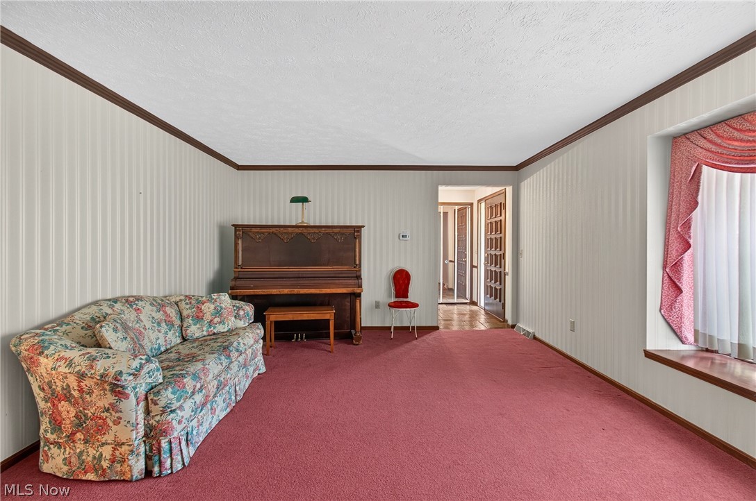 2537 Dogwood Drive NE Massillon OH 44646