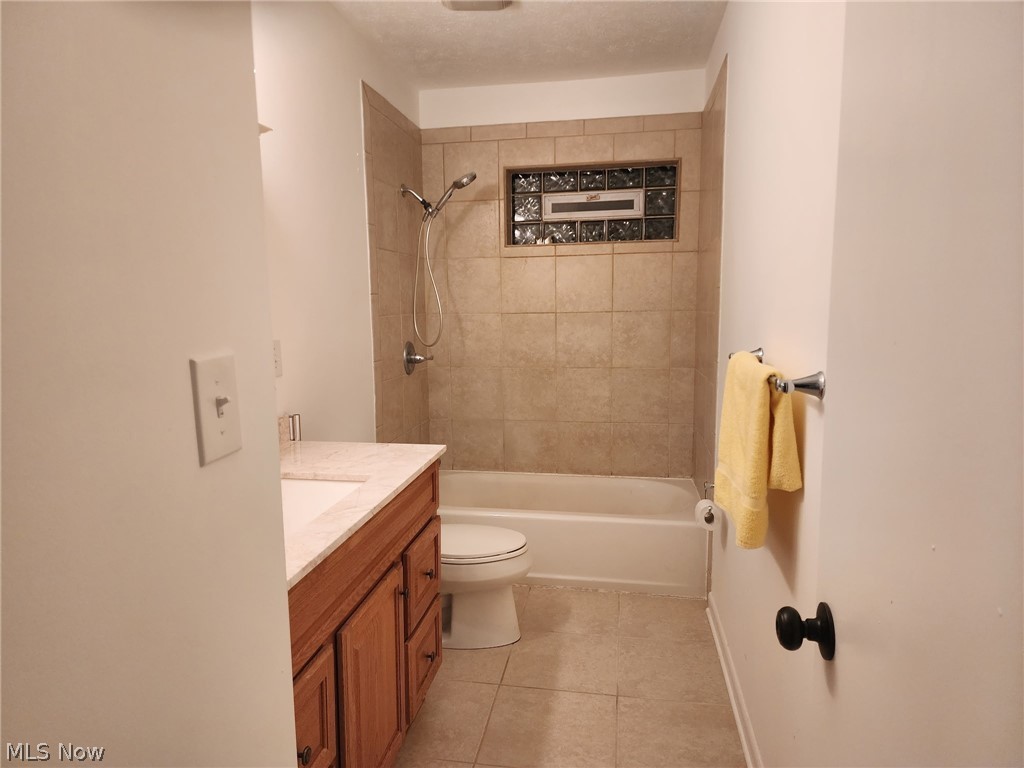 696 Walnut Drive Euclid OH 44132