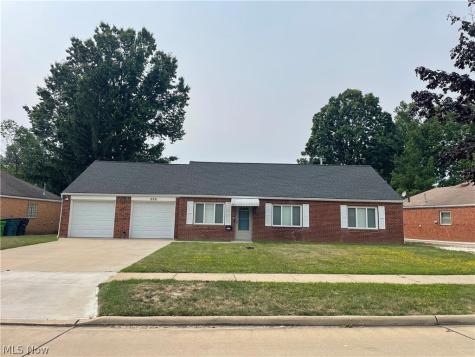 696 Walnut Drive Euclid OH 44132