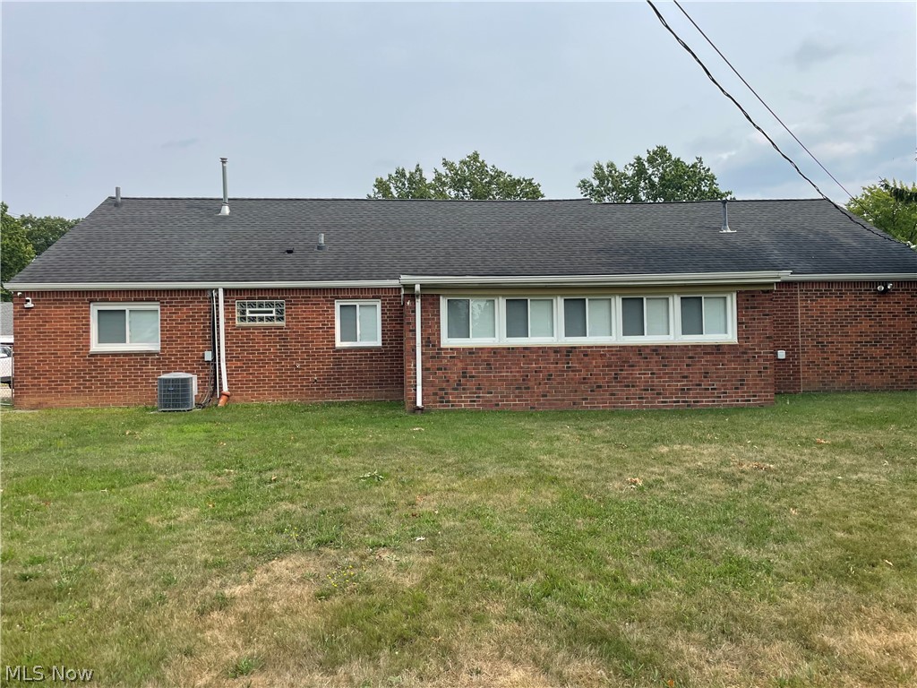 696 Walnut Drive Euclid OH 44132