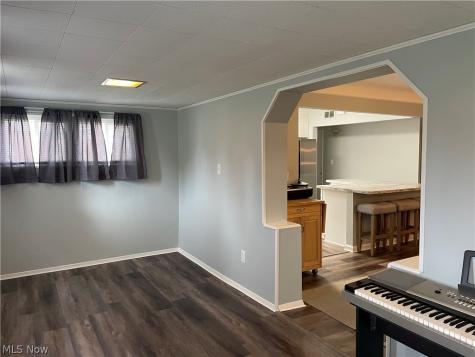 696 Walnut Drive Euclid OH 44132