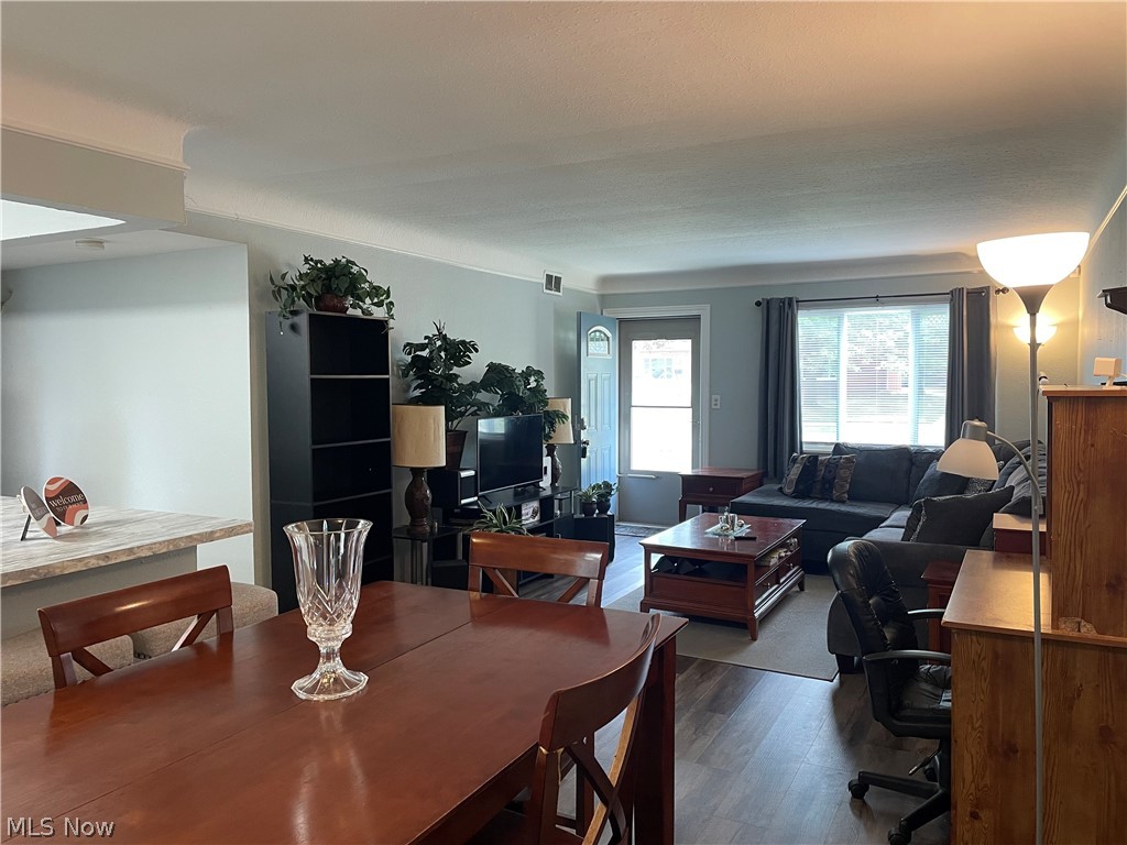 696 Walnut Drive Euclid OH 44132