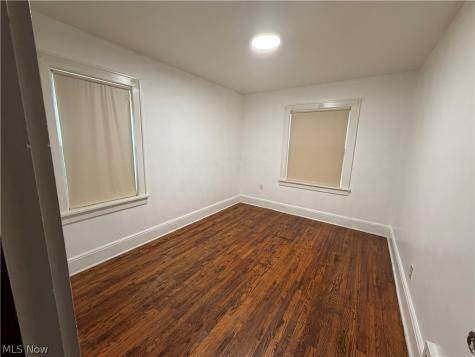 829 Indian Trail Akron OH 44314