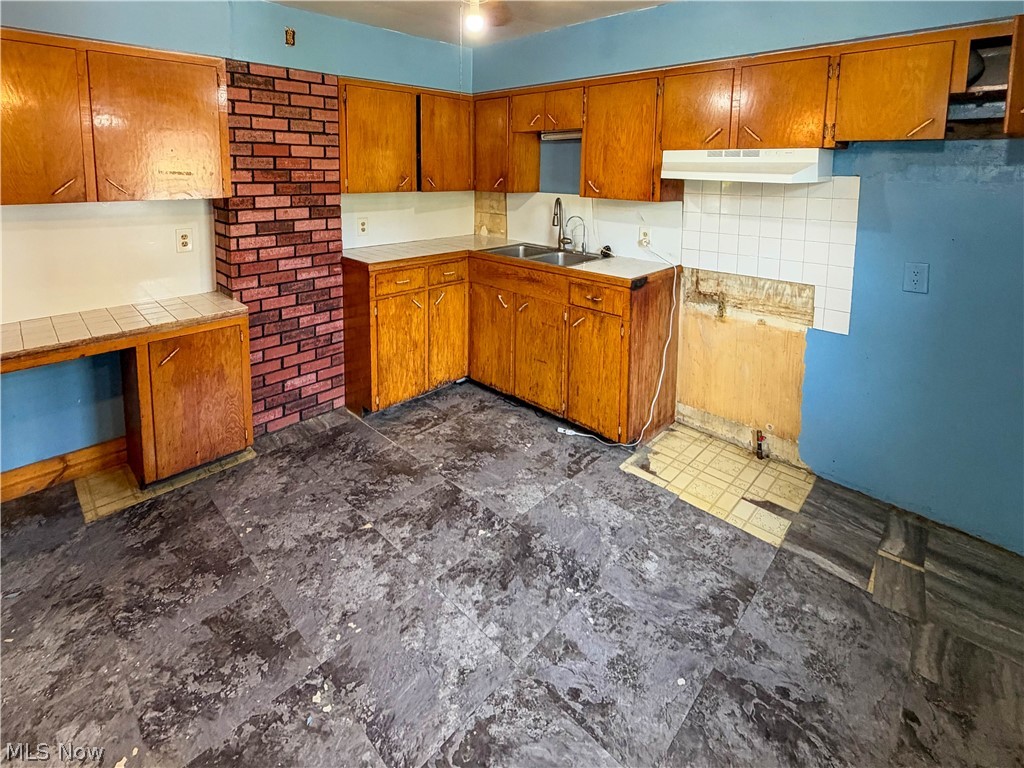 5574 Charleston Road Newton Falls OH 44444