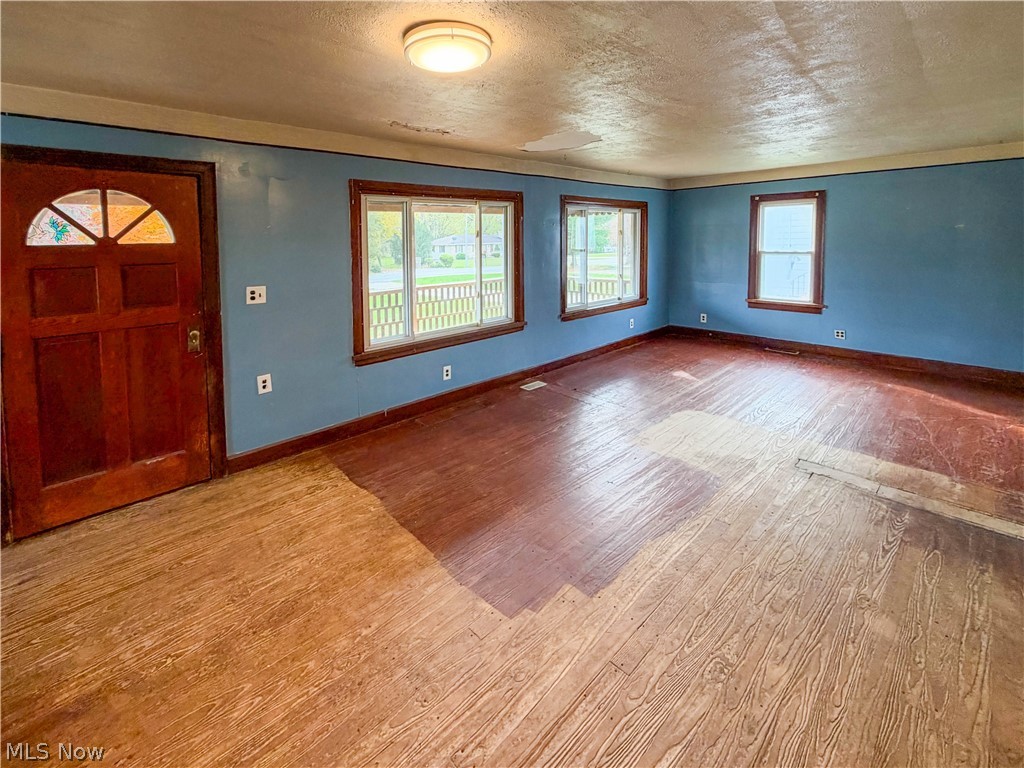 5574 Charleston Road Newton Falls OH 44444