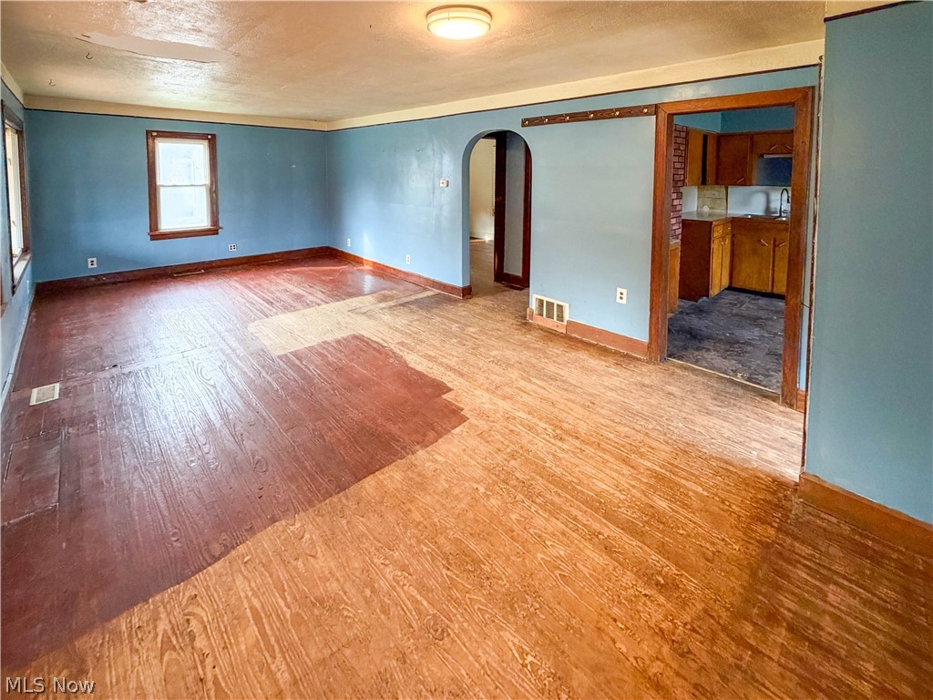 5574 Charleston Road Newton Falls OH 44444