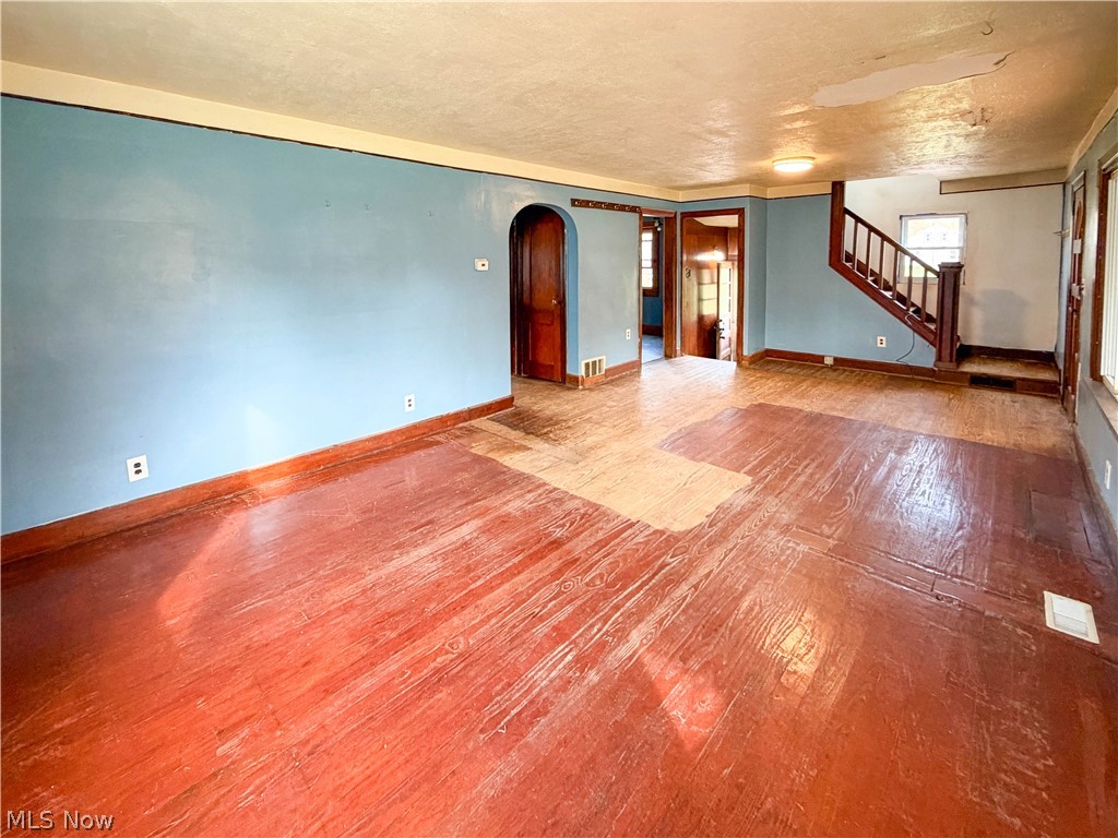5574 Charleston Road Newton Falls OH 44444