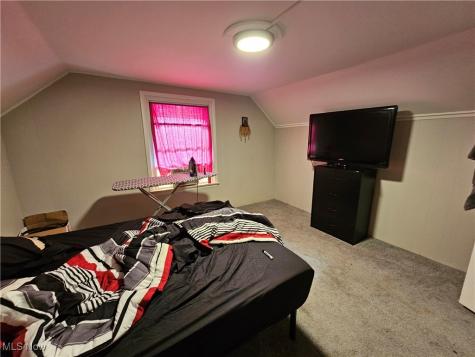 7700 Colgate Avenue Cleveland OH 44102