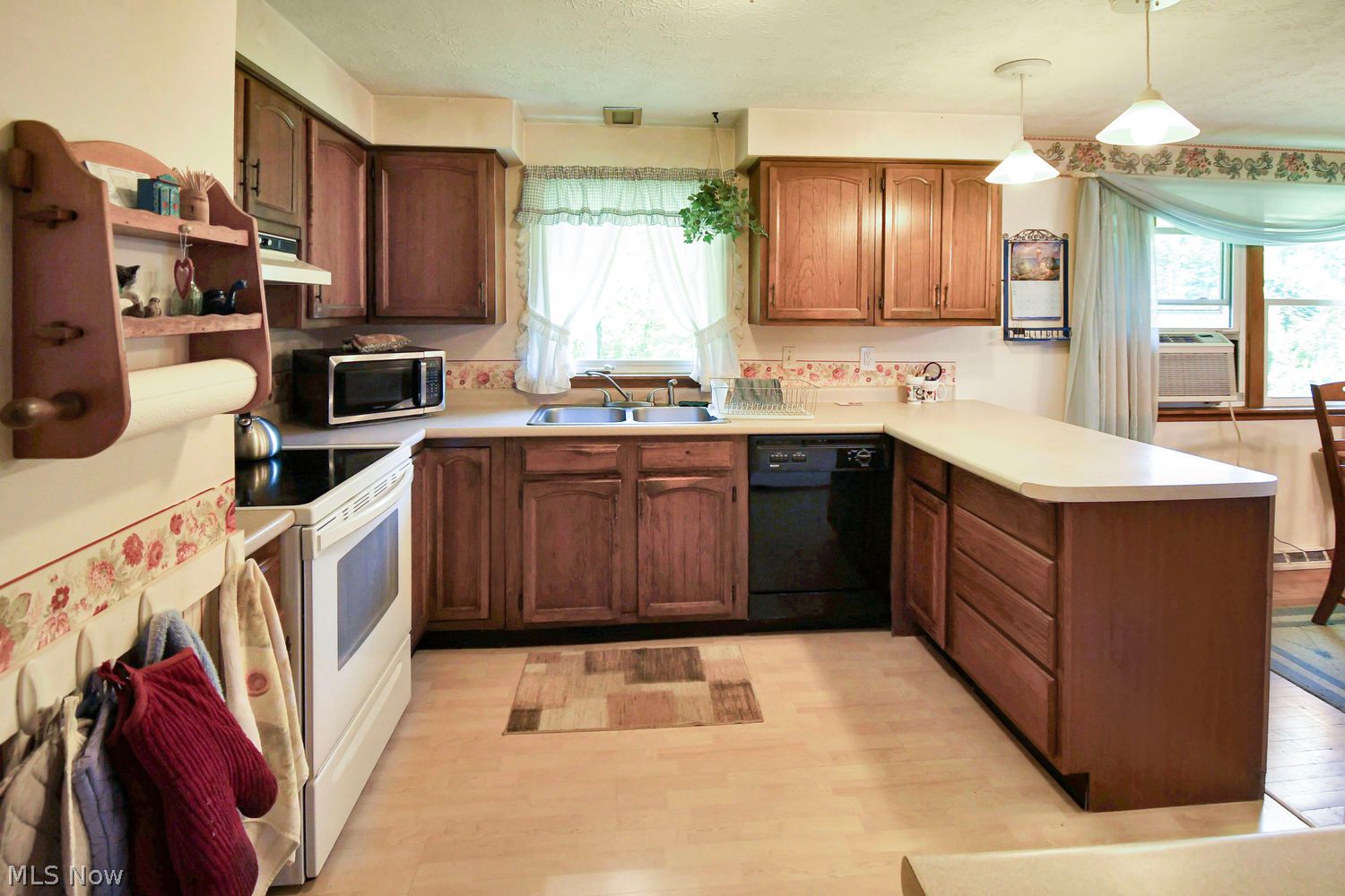13630 Seeley Road Painesville OH 44077
