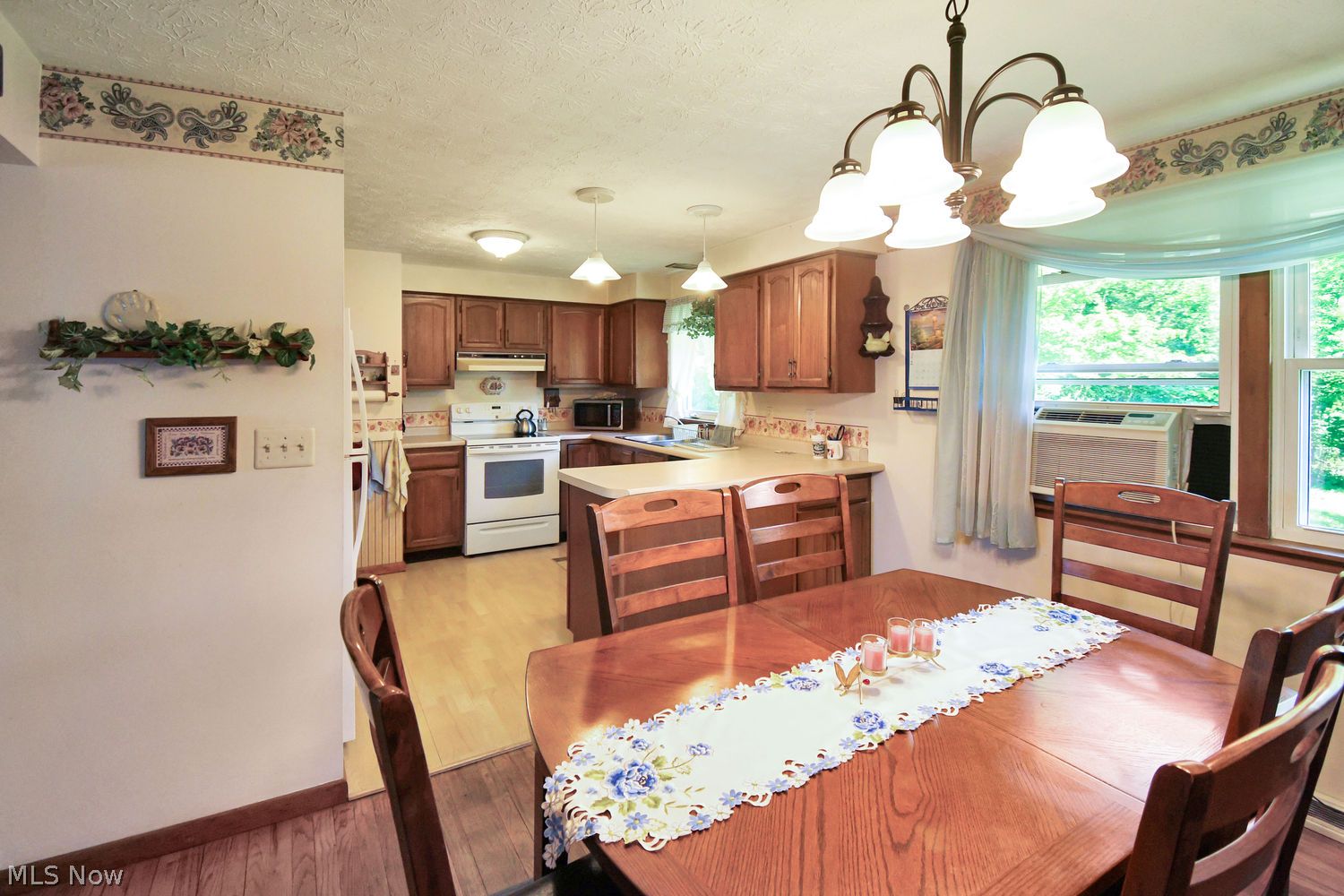 13630 Seeley Road Painesville OH 44077