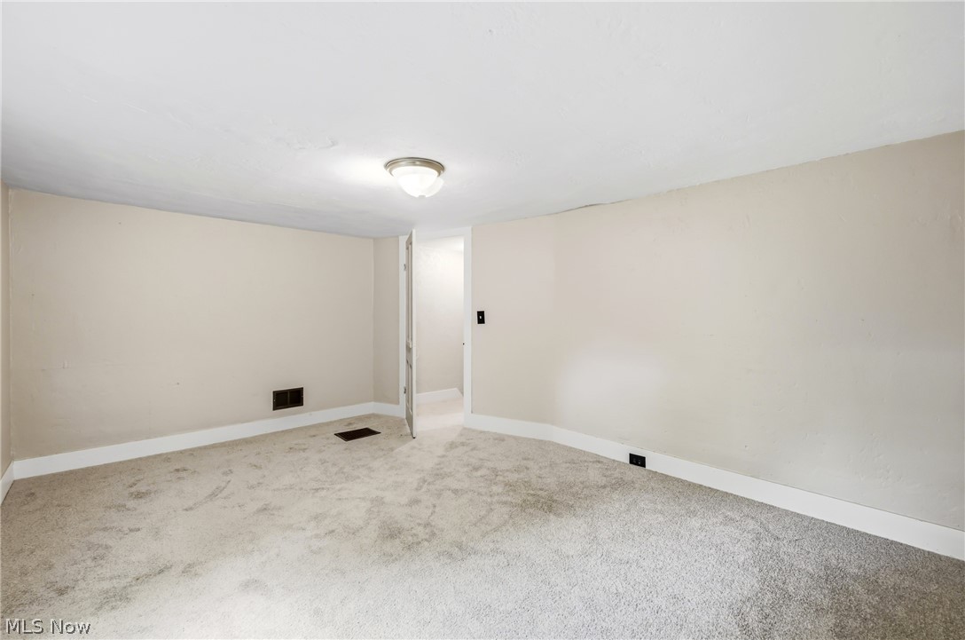 238 W High Street Lisbon OH 44432