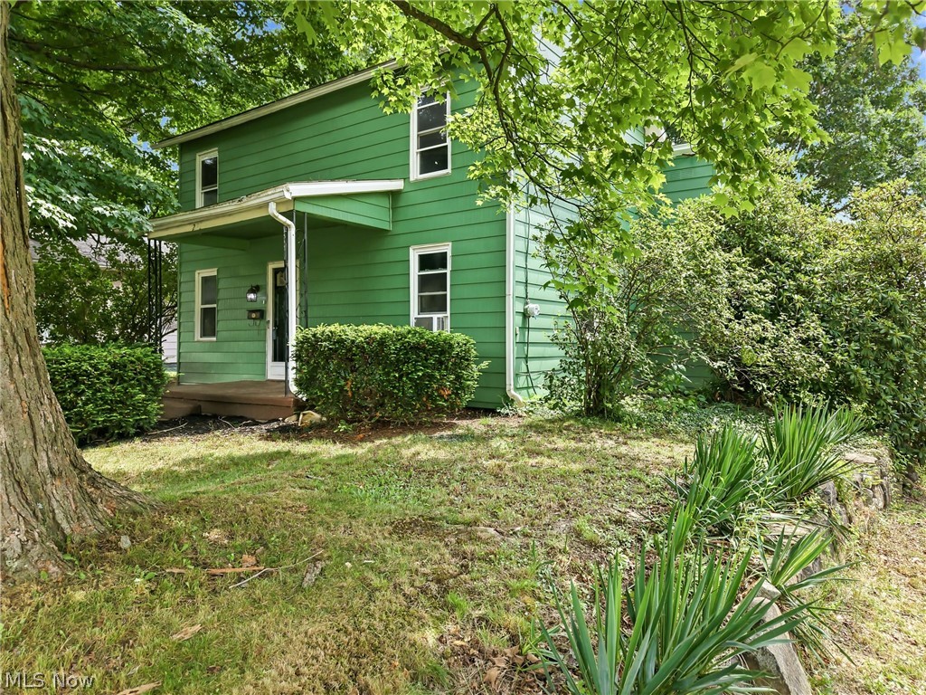 238 W High Street Lisbon OH 44432