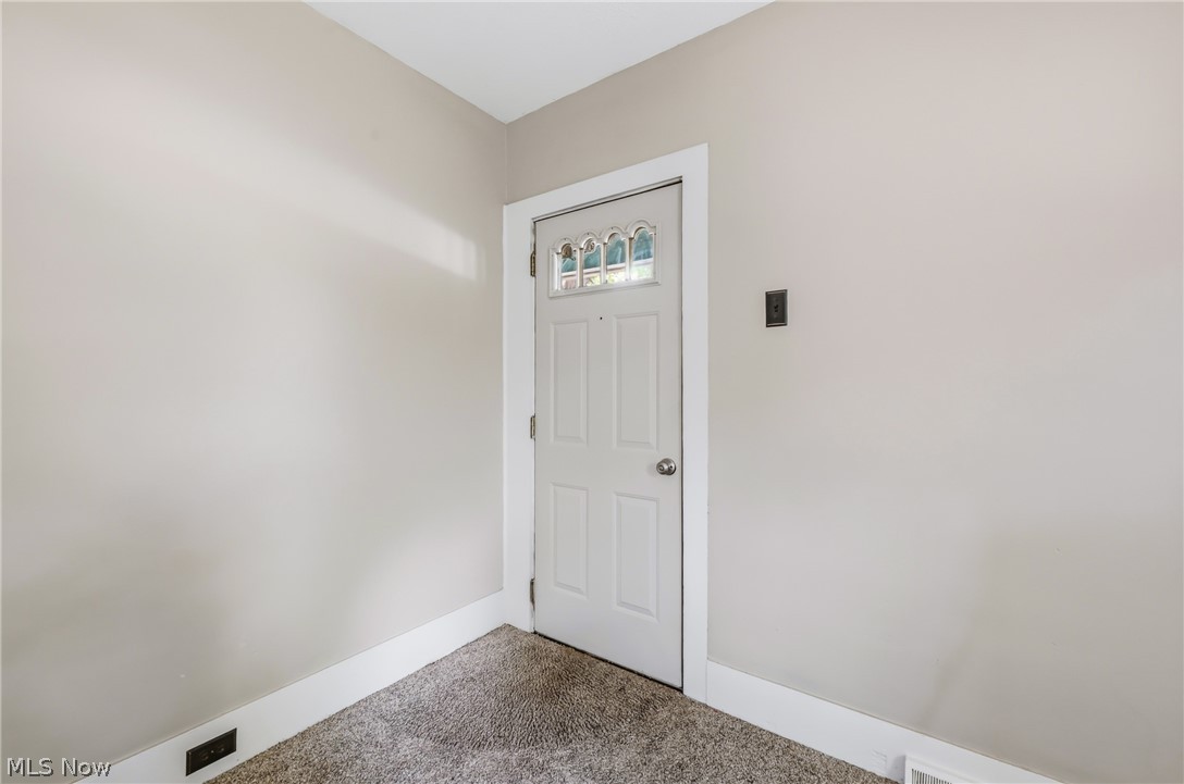 238 W High Street Lisbon OH 44432