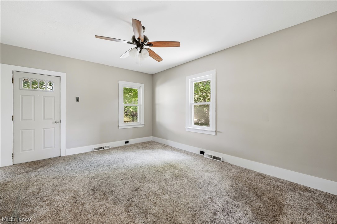 238 W High Street Lisbon OH 44432