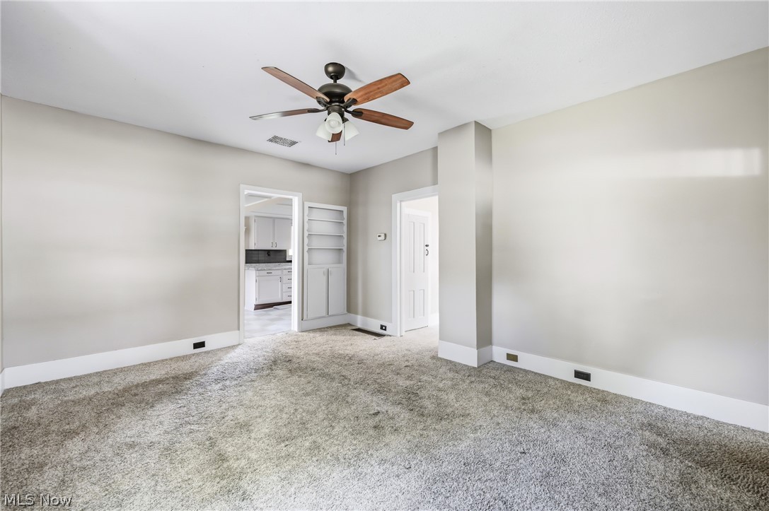 238 W High Street Lisbon OH 44432