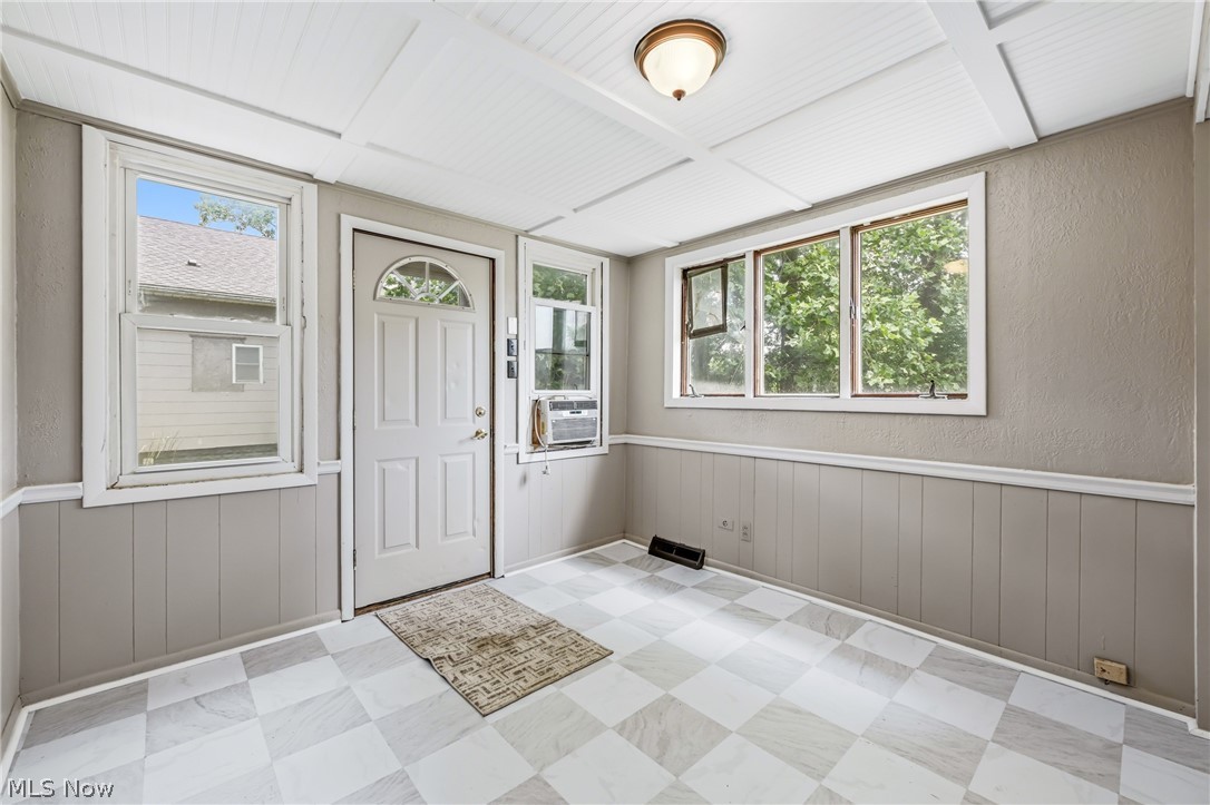 238 W High Street Lisbon OH 44432