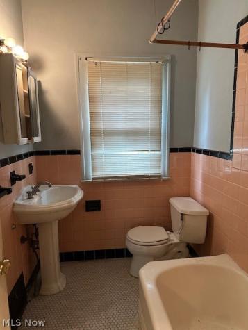 1520 Rydalmount Road Cleveland Heights OH 44118
