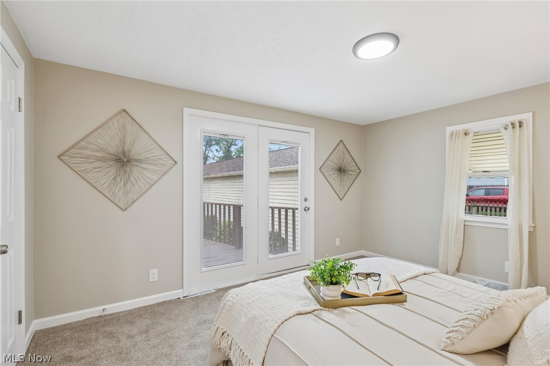 320 Powers Avenue Girard OH 44420