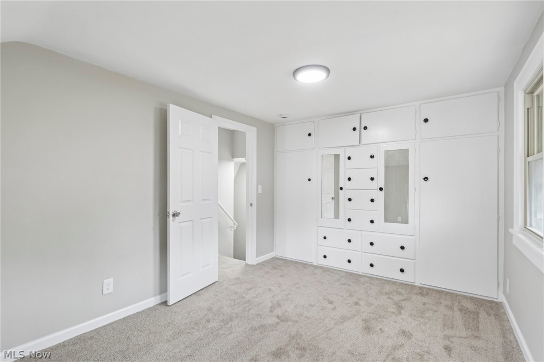 320 Powers Avenue Girard OH 44420